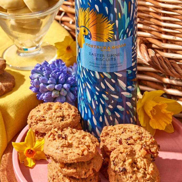 Easter Simnel Biscuit Tin 150g